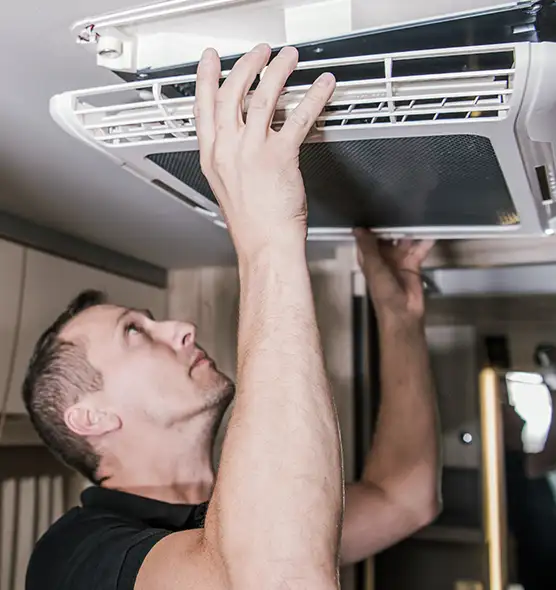 Professional Licensed And Insured Cleaners in Richmond West, FL
